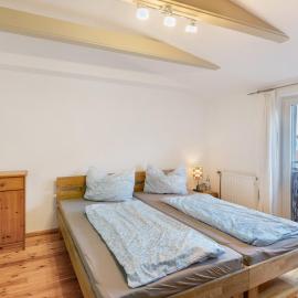 Ferienwohnung Aussicht zur Burg โรงแรมในWettin