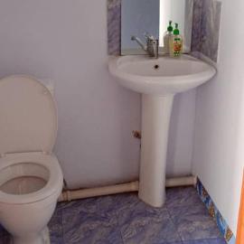 Лазурит, hotel u gradu 'Tamga'