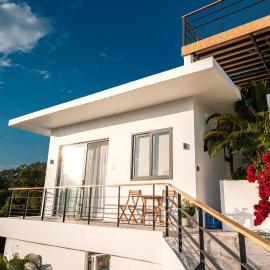 Titine Apartment, hotel in Srithanu