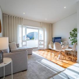 Brittos Avenue Apartment in Gaia
