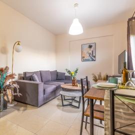 LuckyWoodyAppartment, hotel di (( Kermetés ))