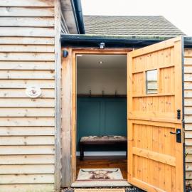 The Cowshed - Stunning 1 Bedroom Cottage