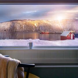 Sea & Aurora Views, New 1BR near Segla-Hesten