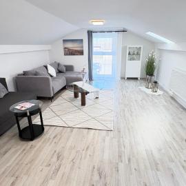 Ferienwohnung Melody: Weisweil şehrinde bir otel