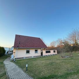 Asiatisches Ferienhaus, Hotel in Merseburg