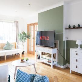 Perfect Booking 4 Bed Home Near City & Airport