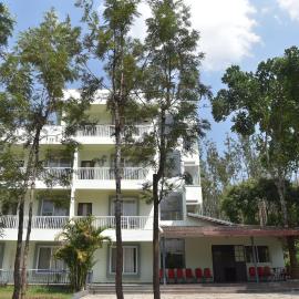 Eden Garden Hotel And Resort, hotel u gradu 'Attigundi'