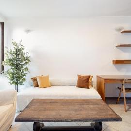 Stylish & Colorful Open Space - Sleeps 5