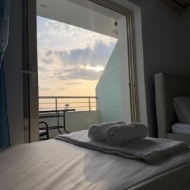 Dhermi Light Rooms
