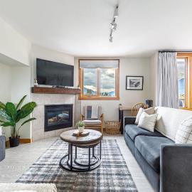 Morningside - Pet Friendly Stunning Mtn Views, отель в Канморе