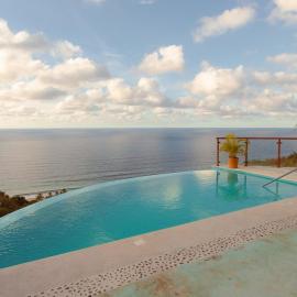 Private Cliffside Villa with Infinity Pool