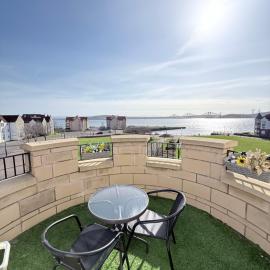 Penthouse at the Bay near Edinburgh