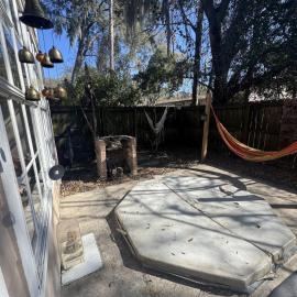 Townhouse 2 bed 2 bath neat and comfy