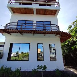 Casa Almendro, hotel di Puerto Villamil