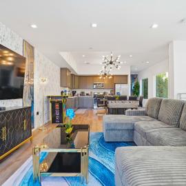 L - Spacious Family Escape - 7BR, Sleeps 26, 3700sqft - Private Patio - Games & Grill - Free Parking - FIFA World Cup SoFi