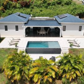La Villa Serenity Pool, hotel in Le Lamentin