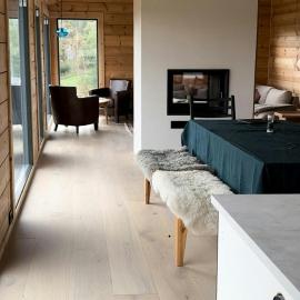 Architect-Designed Log Cabin By Myllavannet, hotel v mestu Lunner