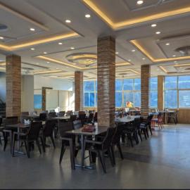 Silver oak Hotel and Restaurant, hotell i Pāndoh