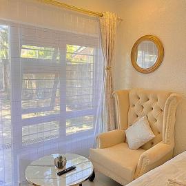 Luxury Homely Apt studio with pool