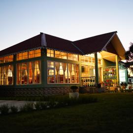 Jai Ganesha Resort، فندق في Chālsa Mahābāri