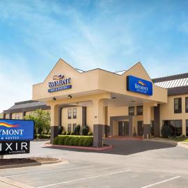 Baymont by Wyndham Fayetteville, отель в городе Фейетвилл