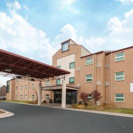 Travelodge by Wyndham Romulus Detroit Airport, hotel din Romulus