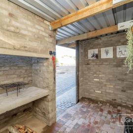 The Hill Cottage - La Colina Accommodation & Venue, hotel Brackenfellben