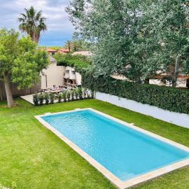 Salty House - Playa Pals, Vistas al Mar, Piscina, 100 m playa, hotel em Mas Pinell