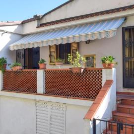 1 Bedroom Stunning Apartment In Tropea