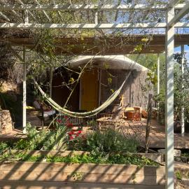 Meek Yurt, hotel Yodefat városában