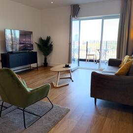 Stylish and Cozy One bedoom Flat with Balcony & PS5 In Birmingham