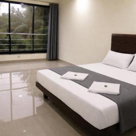 SAVRAJ Stay Beach Goa, khách sạn ở Candolim