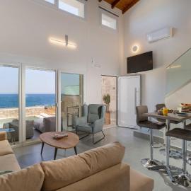 OceanEye Suites - Aura