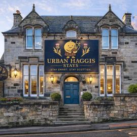Bruce on the Row-Historic Elegance near Edinburgh by Urban Haggis Stays