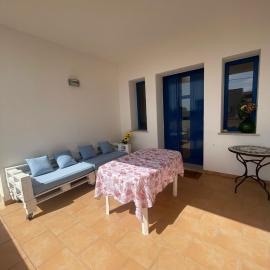 Villa Caputo con posto auto e giardino immenso, hotel a Capilungo