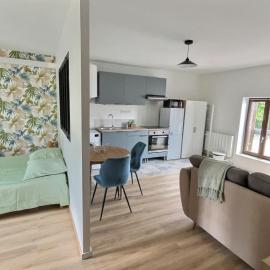 Appartement Cosy Proche riviere Ideal pour les beaux jours 4 personnes, hotel em Pommeuse