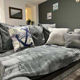Pool table-Pet Friendly-Beach access-Garden, hotel i Trearddur