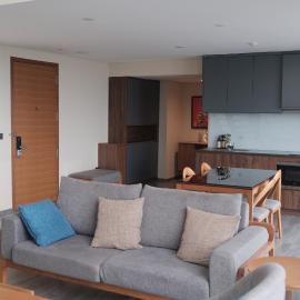 Signature Duplex - Pentstudio West Lake by JANADE Loft Suites