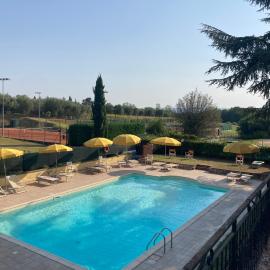 Villa sport relax, hotel in Colle di Val d'Elsa