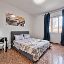 Cozy Best Appartment, hotel a Marghera
