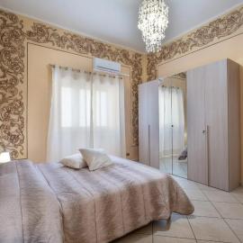 Relax House