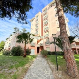 M452 - Marcelli, monolocale in residence con piscina