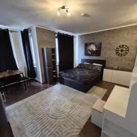 CityNest O5 Modern Black Suite