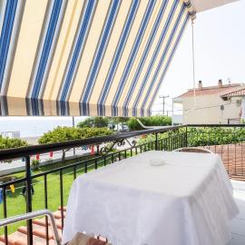 Workation Studio by the Sea, hotelli kohteessa Velika