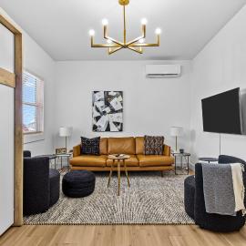 Gower Flat 2 Bed AC with Patio, Signal Hill View
