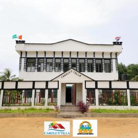Carole's Villa - Baie des milliardaires Abidjan-، فندق في Mandanou