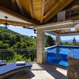 Villa Strnj, hotell Živogošćes