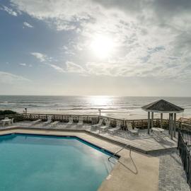 Steps to Beach 2 Pools, Pet-Friendly, Playground, hotel in Port Saint Joe