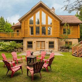 Fiddler Lake Resort - Deer 41: Mille-Isles şehrinde bir otel