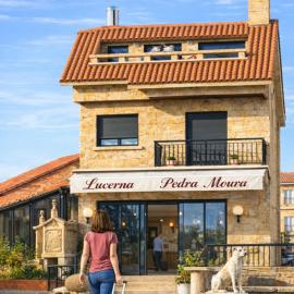 PENSION LUCERNA, hotel v destinácii Vigo
